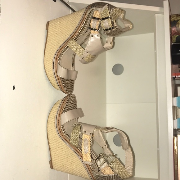 Wedges - Picture 6 of 7